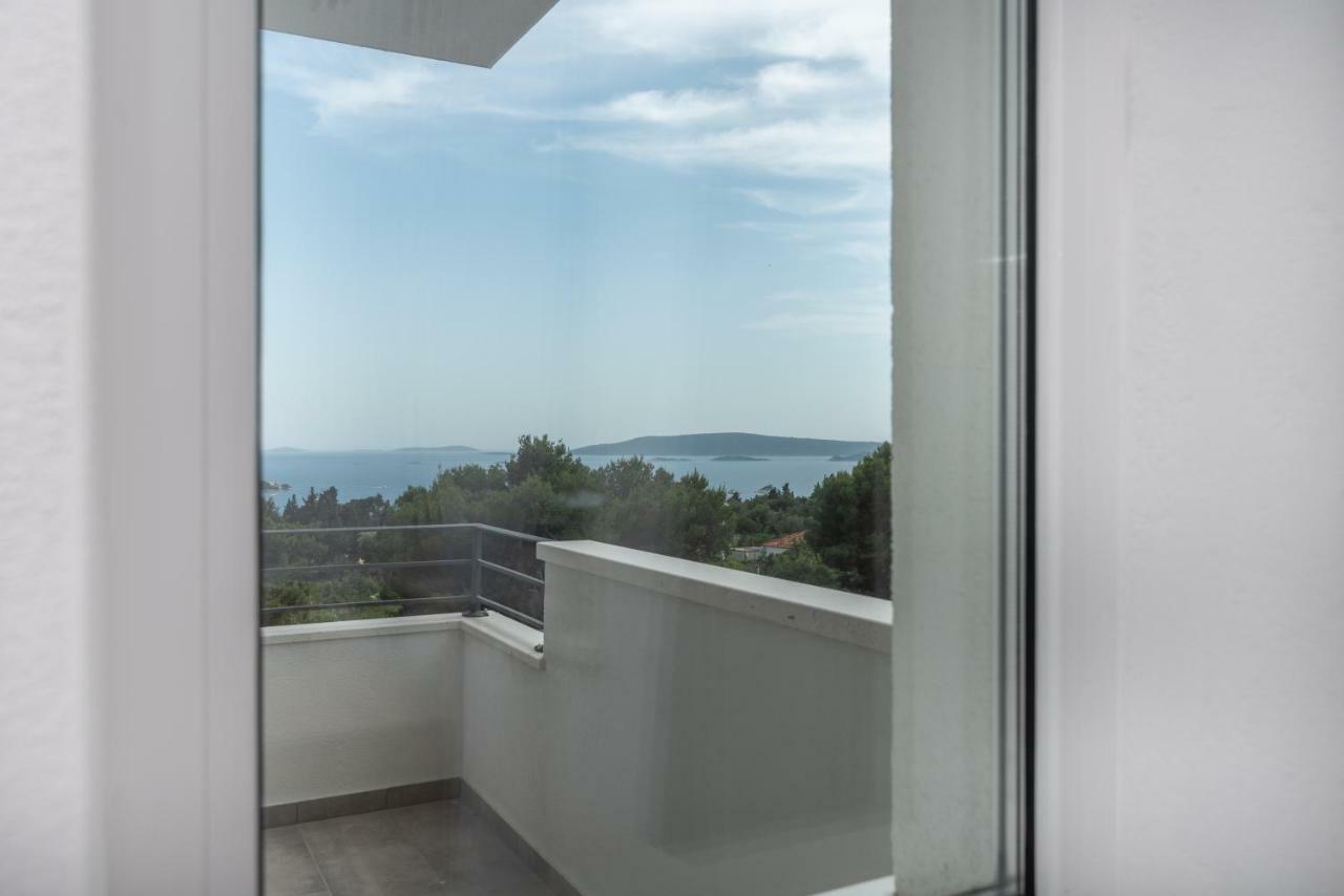 Villa Confido Luxury Apartment 01 Donji Seget Exterior foto